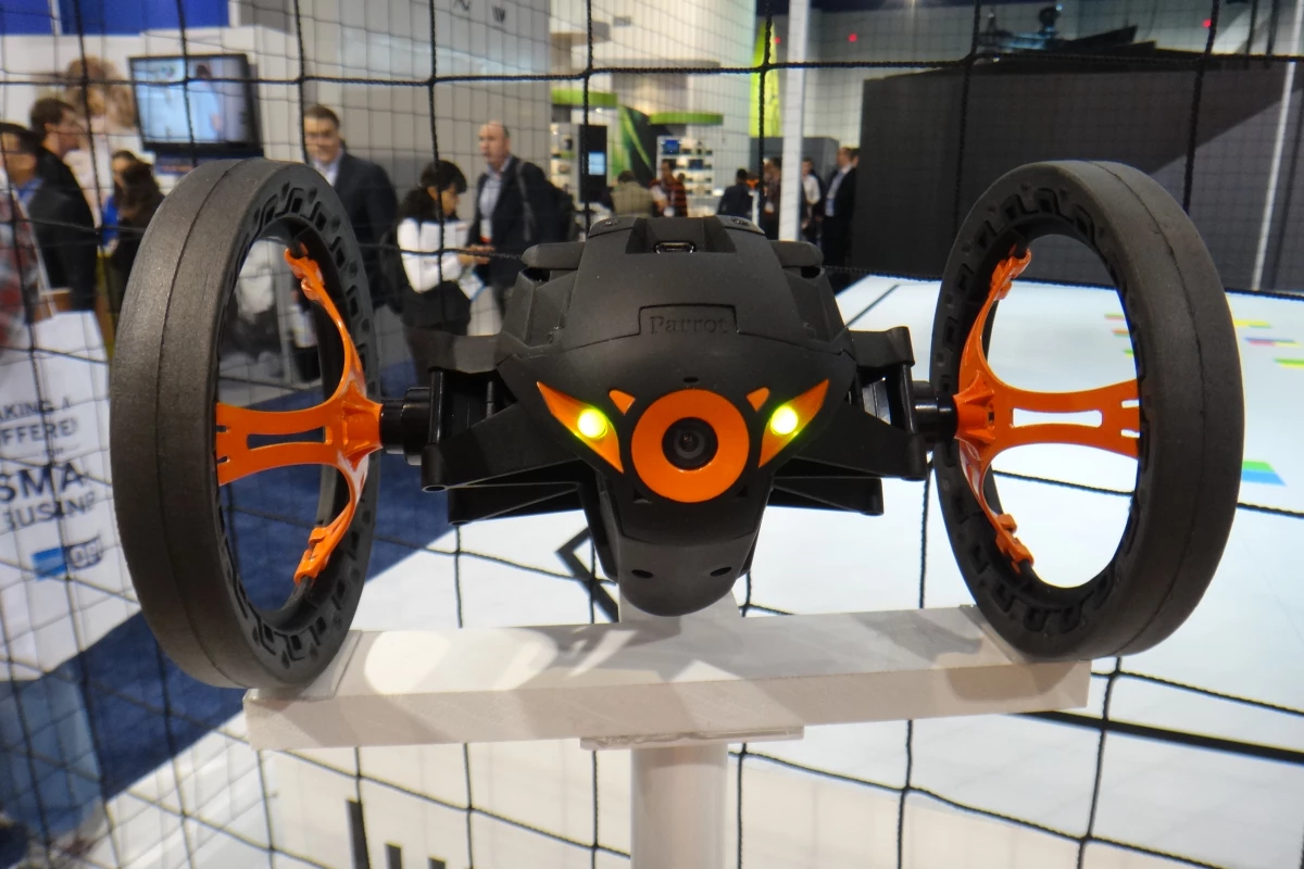 Parrot debuts rolling MiniDrone and Jumping Sumo bot